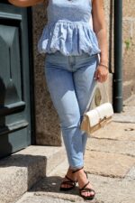 CALÇA  DE GANGA MOM JEANS PONTO CHIC - Image 3