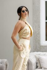 CONJUNTO TOP E CALÇA AMARELO PONTO CHIC - Image 4