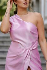 VESTIDO COMPRIDO ROSA COM RACHA PONTO CHIC - Image 4