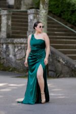 VESTIDO COMPRIDO VERDE COM PREGAS PONTO CHIC - Image 2