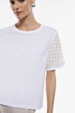 T-SHIRT BRANCA COM RENDA NA MANGA IMPERIAL - Image 3