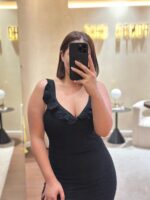 VESTIDO COMPRIDO PRETO COM FOLHO PONTO CHIC - Image 2