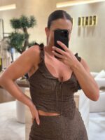 CONJUNTO CASTANHO DE SAIA E TOP PONTO CHIC - Image 4