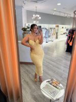 VESTIDO AMARELO TECIDO RENDADO PONTO CHIC - Image 2