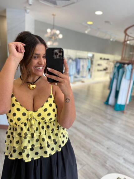 TOP AMARELO AS BOLAS PONTO CHIC