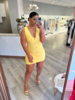VESTIDO CURTO AMARELO PONTO CHIC - Image 3