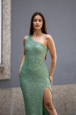 VESTIDO VERDE COMPRIDO LANTEJOULAS PONTO CHIC - Image 6