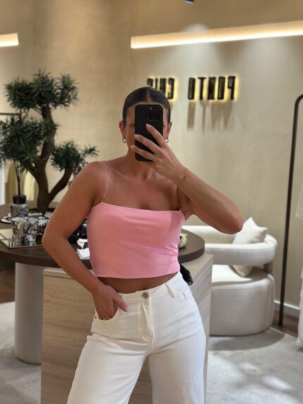 TOP ROSA COM ALÇA FINA PONTO CHIC