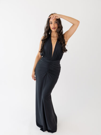 VESTIDO PRETO COMPRIDO DRAPEADO LANÇA PERFUME