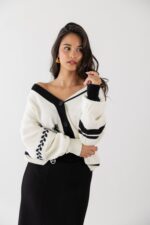 CARDIGAN COM LOGOTIPO GAELLE PARIS - Image 2