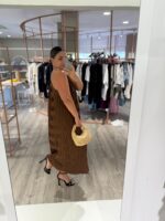 VESTIDO CASTANHO TECIDO TRABALHADO PONTO CHIC - Image 2