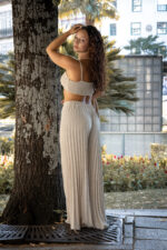 CONJUNTO BEGE DE PANTALONA E TOP PONTO CHIC - Image 2