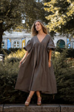 VESTIDO KAKI GODÉ PONTO CHIC - Image 2