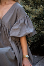VESTIDO KAKI GODÉ PONTO CHIC - Image 4