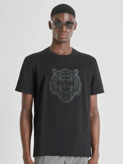 T-SHIRT PRETO COM ESTAMPADO TIGRE ANTONY MORATO