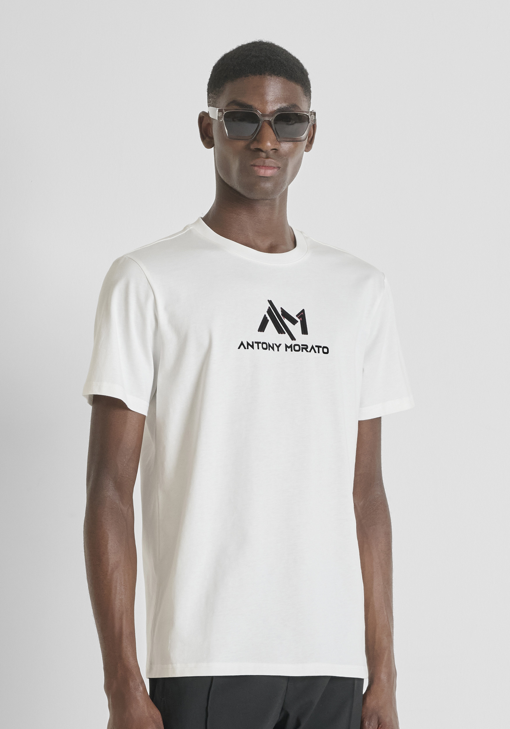 MMKS02553-FA100240-1011_01 T-SHIRT BRANCA LOGOTIPO ANTONY MORATO - Image 1