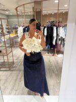 TOP BEGE COM FOLHOS NA FRENTE PONTO CHIC - Image 3