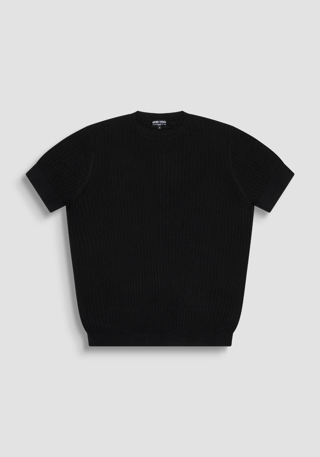 c600215c-cd2a-4fb1-802a-1aeefcdb82f1 CAMISOLA PRETA AJUSTE REGULAR ANTONY MORATO - Image 1