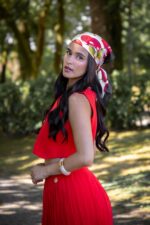 TOP VERMELHO COM BOTÕES DOURADOS SAHOCO - Image 3