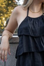 VESTIDO PRETO COM FOLHOS PONTO CHIC - Image 3