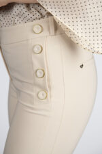CALÇA BEGE COM BOTÕES SILVINA CAMPOS - Image 3