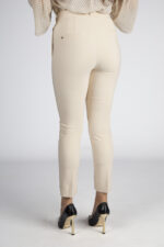 CALÇA BEGE COM BOTÕES SILVINA CAMPOS - Image 6