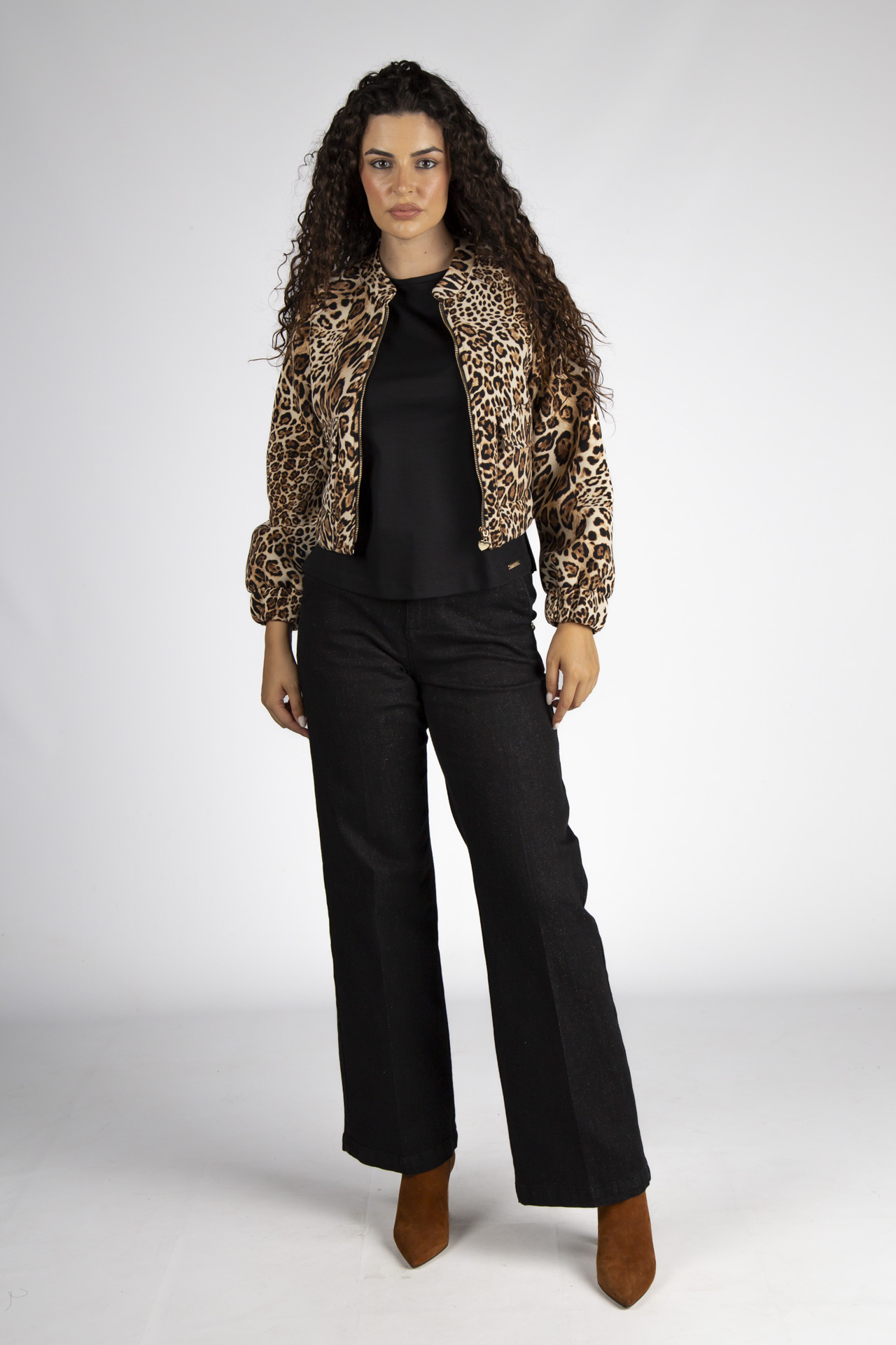1756208728_a8bb31a9b2ea6fbb08969f641c1af1a9 CASACO ANIMAL PRINT SILVINA CAMPOS - Image 1