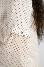 BLUSA ESTAMAPADO PINTAS SILVINA CAMPOS - Image 5