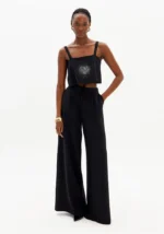 TOP PRETO COM APLICAÇÃO DE BRILHOS LANÇA PERFUME - Image 2