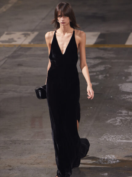 VESTIDO LONGO EM VELUDO ELEH
