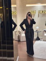 VESTIDO MIDI PRETO COM CINTO DE BRILHANTES LANÇA PERFUME - Image 4