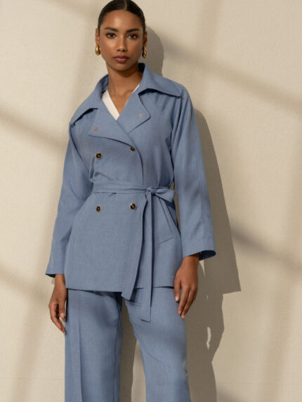 TRENCH AZUL COM CINTO AJUSTÁVEL FERRACHE