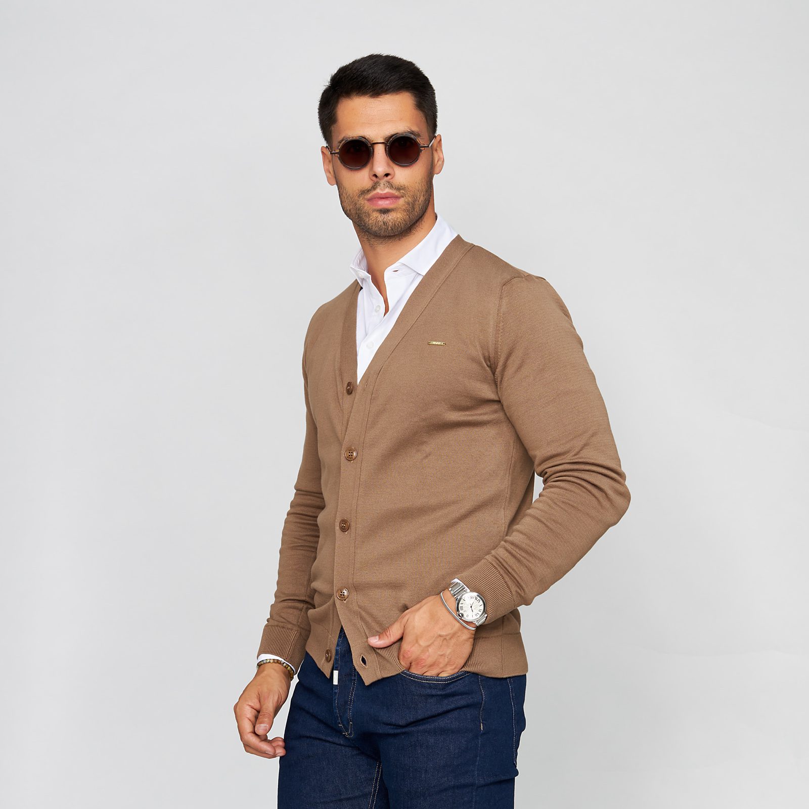 232103002_taupe_1 CARDIGAN COM BOTÕES CAMEL ZOLF - Image 1