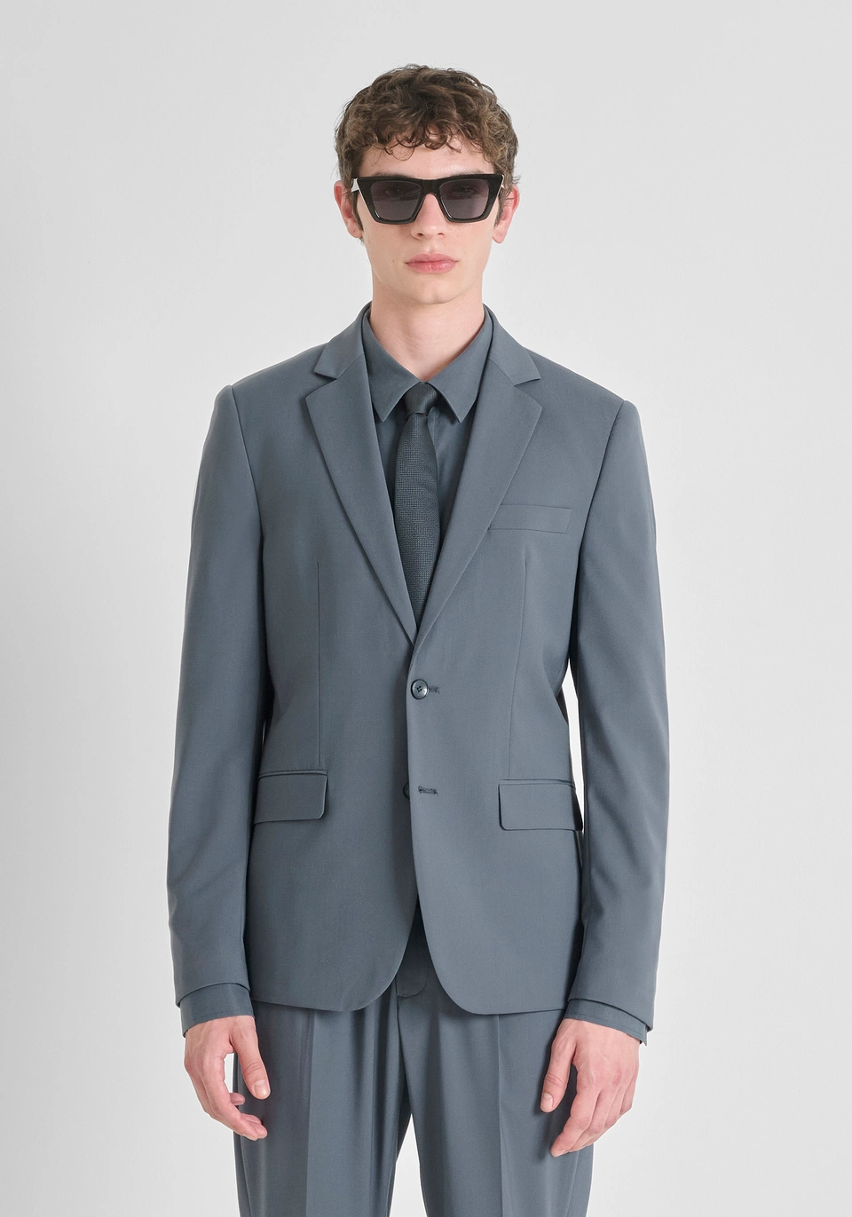 MMJS00068-FA600263-7140_01 BLAZER AZUL ANTONY MORATO - Image 1