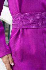 VESTIDO MIDI BERINGELA COM CINTO DE BRILHANTES LANÇA PERFUME - Image 4