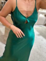 VESTIDO VERDE ACETINADO FRACOMINA - Image 2