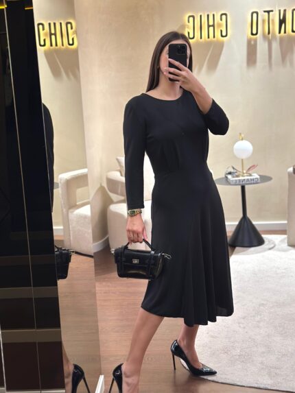 VESTIDO PRETO MANGA COMPRIDA RINASCIMENTO