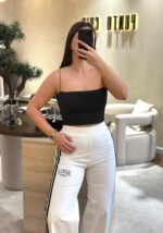 CALÇA SPORT BRANCA COM RISCA PRETA GAELLE PARIS - Image 2