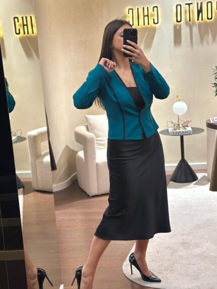CASACO CURTO VERDE COM PERFIL PRETO RINASCIMENTO