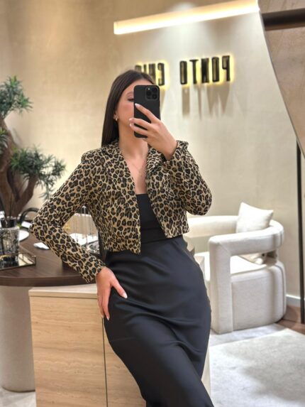 BLAZER CURTO ANIMAL PRINT RENASCIMENTO