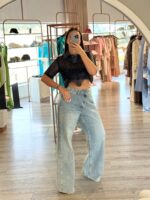 TOP CROPPED EM REDE PRETA GOLA EM DENIM SAHOCO - Image 2
