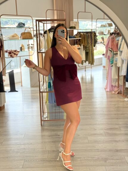 VESTIDO BORDÔ COM DECOTE PROFUNDO IMPERIAL