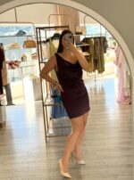 VESTIDO CURTO ASSIMÉTRICO VINHO IMPERIAL - Image 5