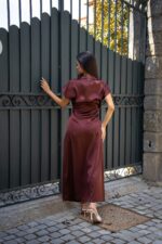 VESTIDO ACETINADO CASTANHO RINASCIMENTO - Image 6