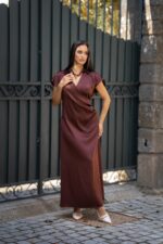 VESTIDO ACETINADO CASTANHO RINASCIMENTO