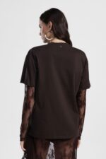 T-SHIRT CASTANHA COM RENDA DIXIE - Image 6