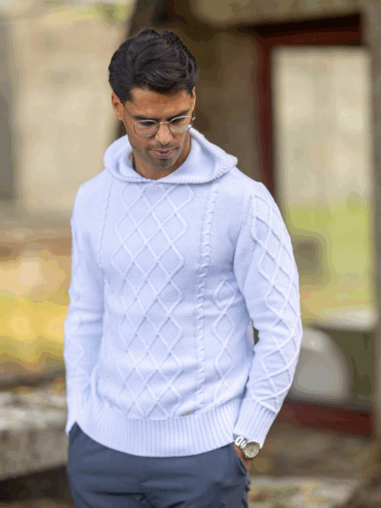 CAMISOLA TRICOT TEXTURA COM CAPUZ BRANCO ZOLF