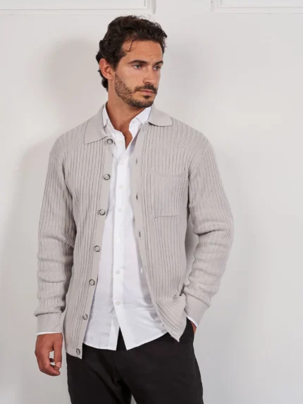 CASACO TRICOT CANELADO COM BOLSO CINZA ZOLF