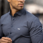CAMISA GOLA ITALIANA AZUL ESTAMPA TAUPE ZOLF - Image 3