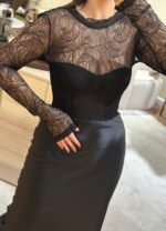 VESTIDO PRETO COM RENDA E SAIA ACETINADA IMPERIAL - Image 4